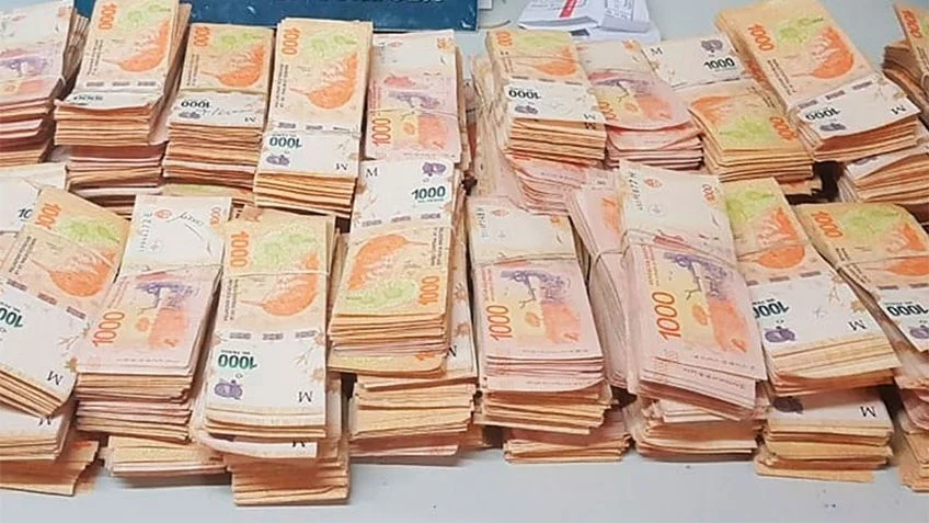 mil pesos